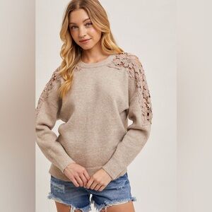 Contrast Knit Crochet Sweater in Mushroom